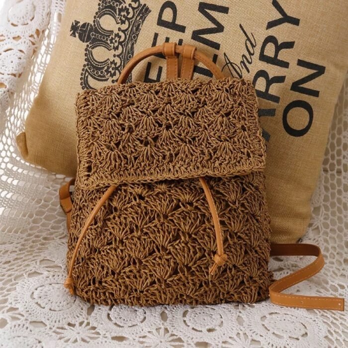 Backpack made of natural straws - Image 4