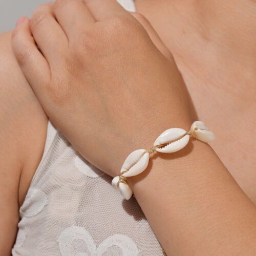 Seashell bracelet