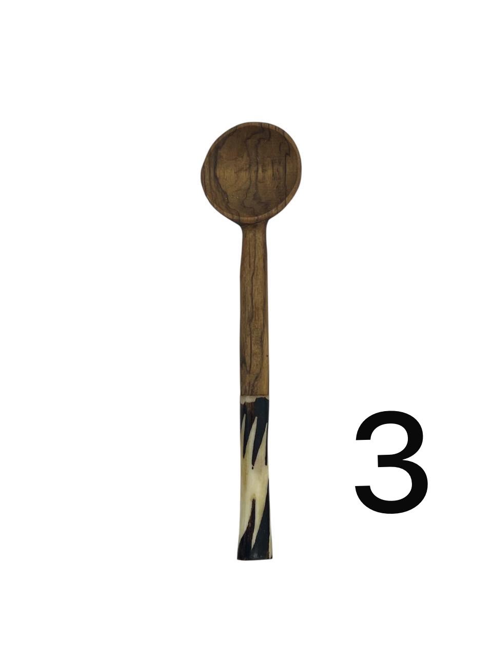 Small Olive Wood Round Spoons - Image 4