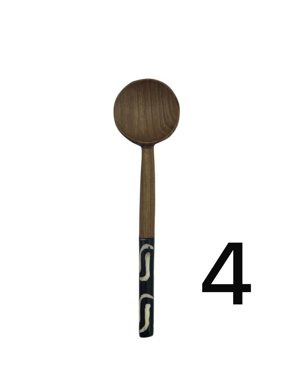Small Olive Wood Round Spoons - Image 5